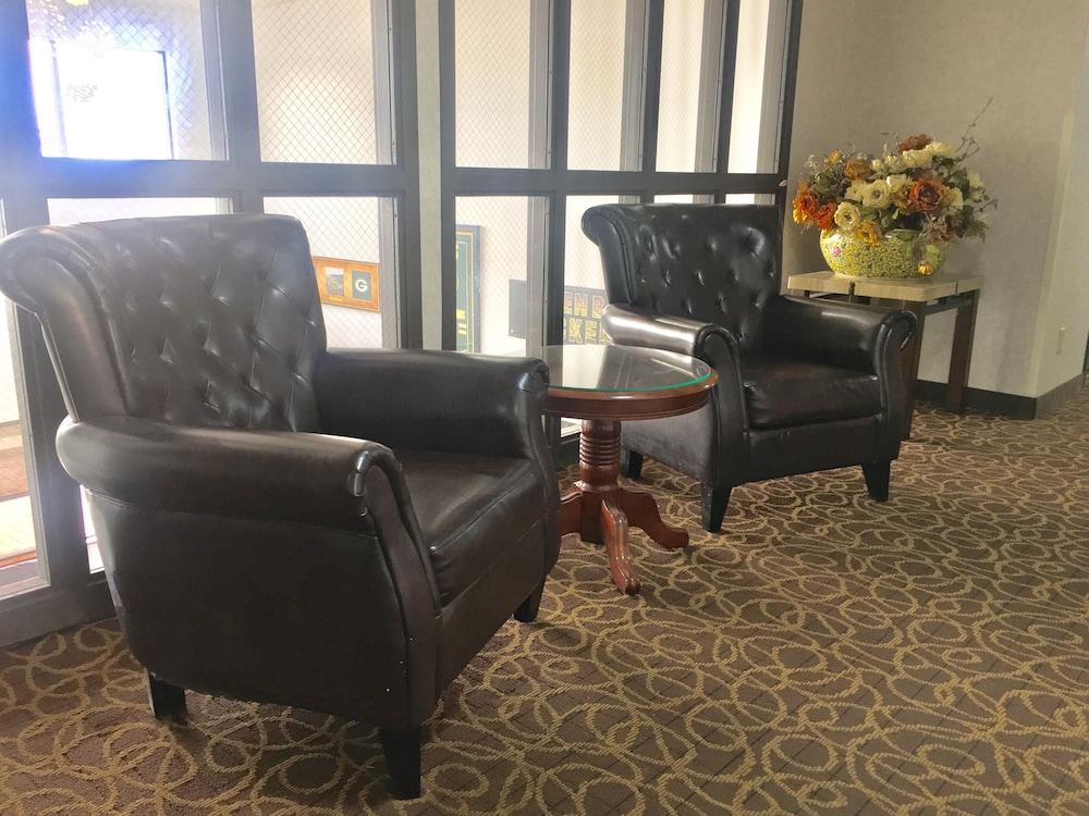 绿湾贝蒙特旅馆套房酒店 格林贝 外观 照片